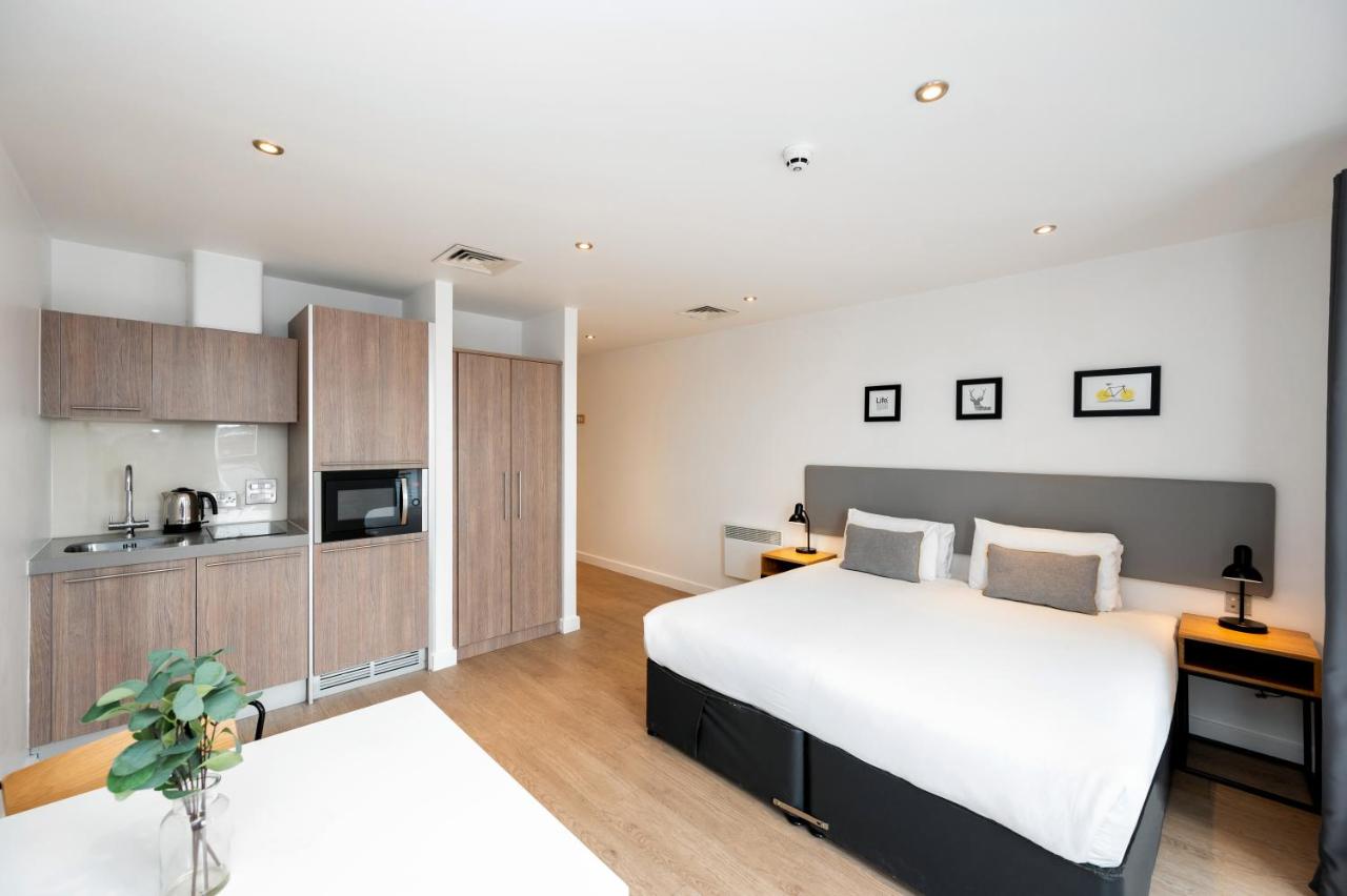 staycity-aparthotels-birmingham-jewellery-quarter-hotels-in-birmingham-city-centre-2.jpg Hotels in Birmingham City Centre Staycity Aparthotels Birmingham Jewellery Quarter photo: 3